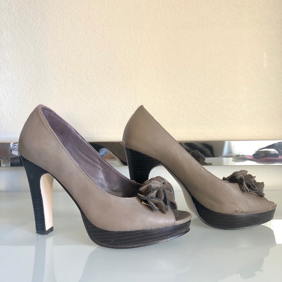 Madden Girl Heels - Picture 6 of 7